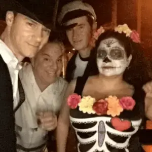 Throw A Tattoo Party (It's Not What You're Thinking) - face paint for Dia de los Muertos