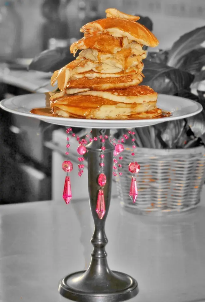 Wedding and event planner death to pancake photo