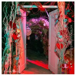Alice In Wonderland Halloween image-entrance
