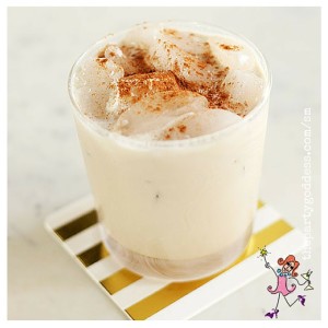 10 Thanksgiving Inspired Cocktails-Sugar & Spice White Russian image