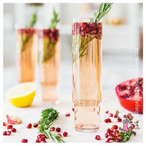 10 Thanksgiving Inspired Cocktails-Pomegranate Rosemary Spritzer image