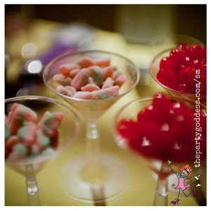10 Merry & Bright Holiday Party Ideas-candy image