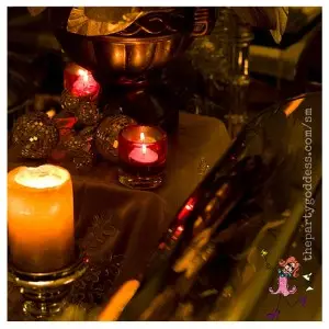 10 Festive Ideas From A Celebrity Holiday Party-decor image
