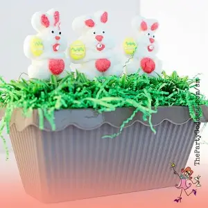 A Spoonful Of Ideas That Scream "Happy Spring"! Looking for fun inspiration that screams happy spring? The Party Goddess, LA's best full service party planner, can make any event ridiculously fabulous! Check it out at https://thepartygoddess.com/a-spoonful-of-ideas-that-scream-happy-spring - centerpeice image - @maiasphoto #spring #happyspring