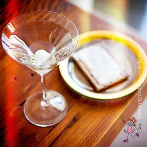 A Bird, A Hamburglar & A Happy Mother's Day! The Party Goddess, LA's best full service event planner, who makes any party ridiculously fabulous, connects random holidays plus a happy mother's day! Check it out at https://thepartygoddess.com/bird-hamburglar-happy-mothers-day @maiasphoto @foodiecrush #mothersday #cindodemayo - martini image