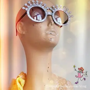 God Bless America: July 4th Party Ideas! Go beyond red, white and blue! The Party Goddess, LA's full service event planner who makes any party ridiculously fabulous, shares July 4th party ideas! Check it out at https://thepartygoddess.com/god-bless-america-july-4th-party-ideas @maiasphoto #July4th #4thofJuly - sunglasses day image