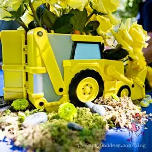 An Under Construction Birthday Party: Dig In! Hard hats required! The Party Goddess, LA's best full service event planner, reveals images from a construction birthday party for Britney Spears's sons. Check it out at https://thepartygoddess.com/construction-birthday-party-dig-in #constructionbirthdayparty #kidsparty #BritneySpears - Construction site image