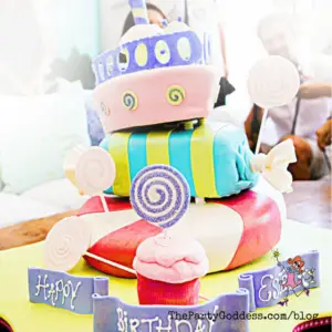 Don’t Cut The Cake! Designer Cakes You’ll Love! | The Party Goddess!