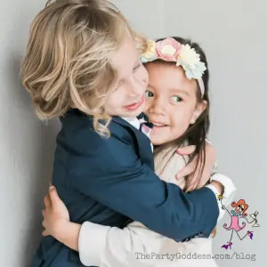 Photo Envy: Album-Worthy Wedding Party Pics! | The Party Goddess!