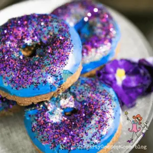 10 Party Hacks For A New Year’s Eve That Pops!