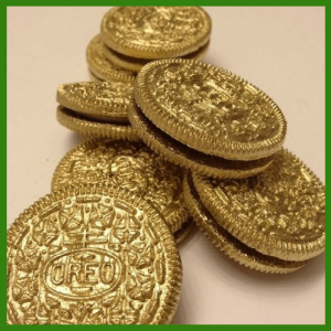 Get Lucky With Green & Rainbow Everything! - gold oreos