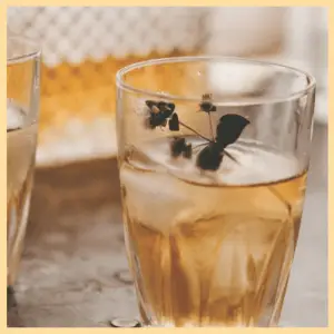 2018 Wedding Trend Predictions From The Experts - cocktail with herb garnish
