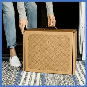 10 Online Fashion Stylists Almost Haute-Couture - brown box from Trunk Club