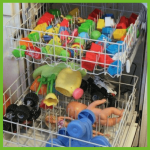New Life Hacks To Keep Your Home Organized! - toys in a dishwasher